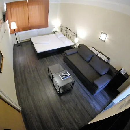 Hotel Goldene Spinne