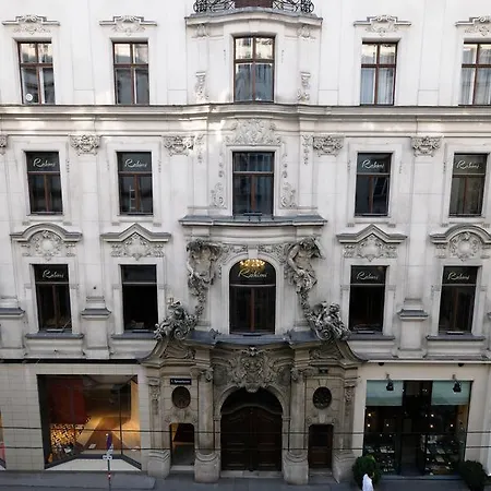 Apartment Sobieski St. Stephen's Cathedral Vienna