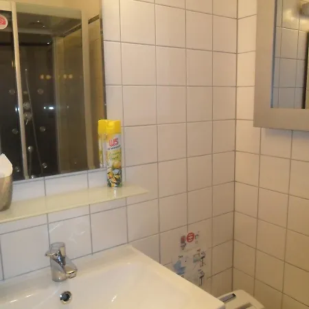 Luxury Near Castle Guest house
