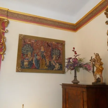 Guest house Luxury Near Castle