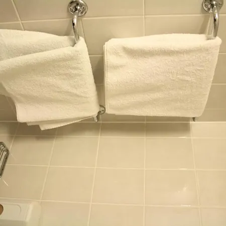 Ekazent Schoenbrunn Hotel 3*