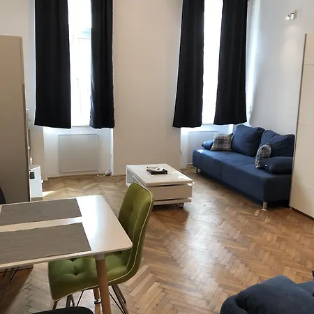 Vienna Downtown River Apartment