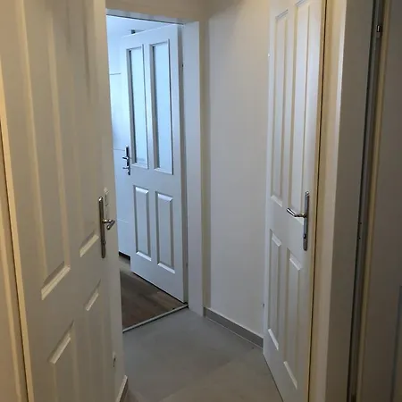 Vienna Downtown River Apartment *