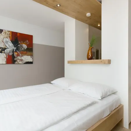 Apartamento Christian Oper - Contactless Check In