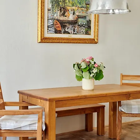 Apartment Townhouse *