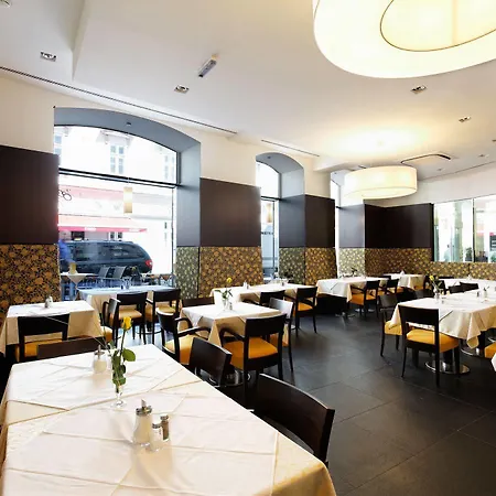 Post Hotel Viena
