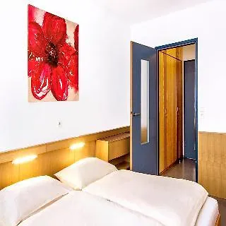 Allyouneed Vienna4 Hotel