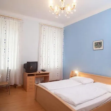Guest house Vera 2*