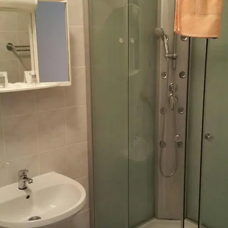 Marien-hof 3*