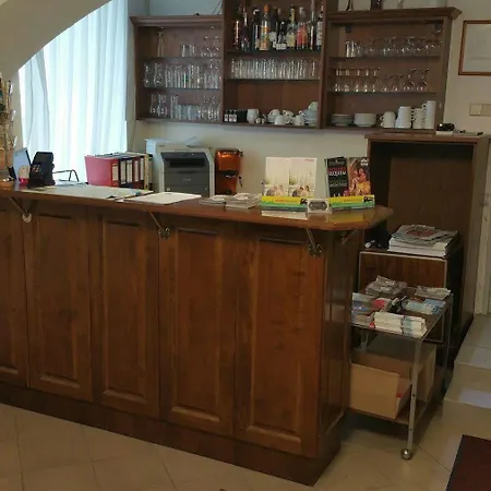 Marien-hof Apartahotel Viena