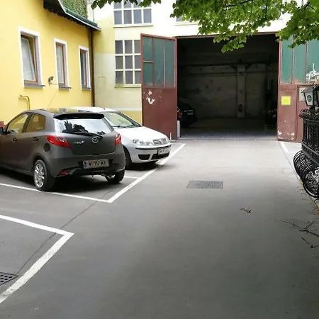 Marien-hof