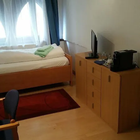 Marien-hof Apartahotel Viena