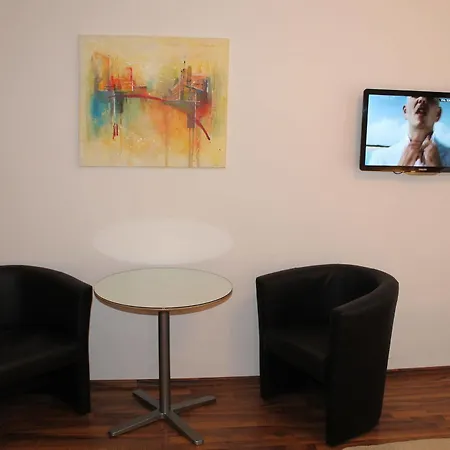 Vienna'S Place Studio Apartments Karlsplatz *