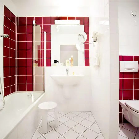 Hotel Strandhotel Alte Donau 4*