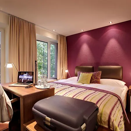 Strandhotel Alte Donau
