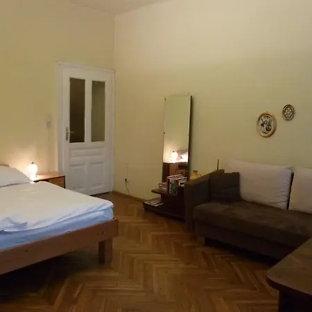 Aparthotel Maximillian