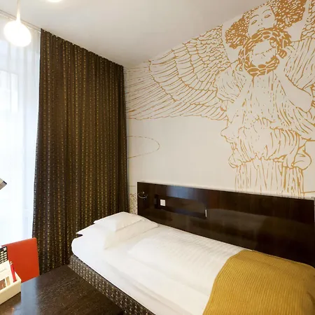Alma Boutique-hotel 4*