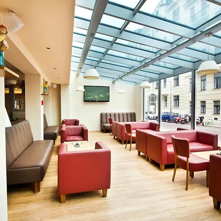 Strudlhof Hotel Viena