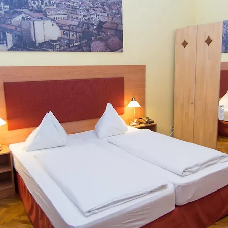 Hotel Lehrerhaus 2*