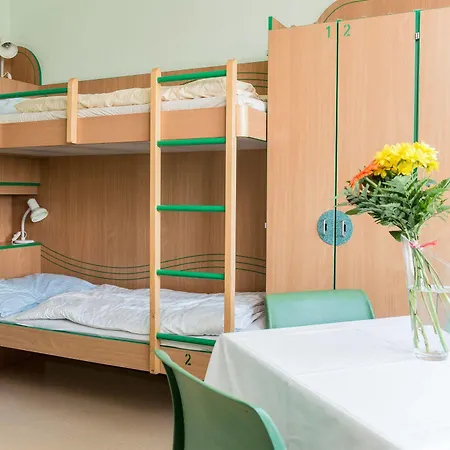 Huetteldorf Hostel Vienna
