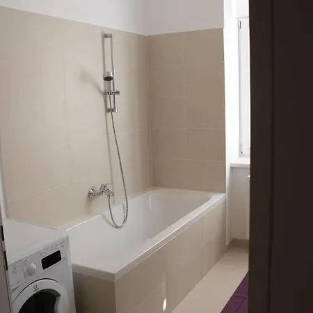 Hotel Modern - Dietrichgasse Vienna