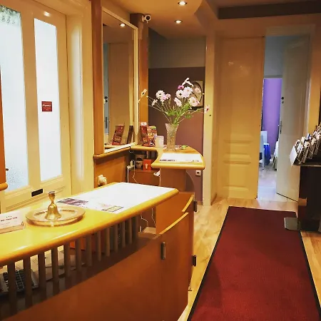 Hotel-pension Astra Guest house 2*