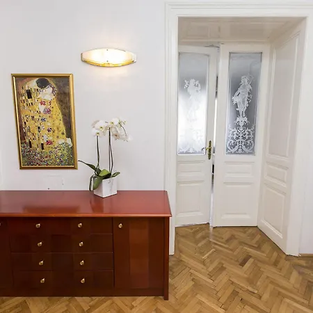 Carlton Opera 3* Wien