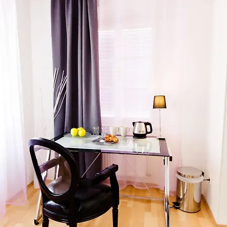 Hotel Vox Design 3*