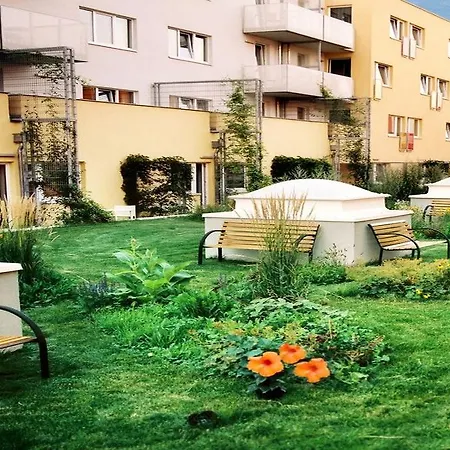 Kyriad Altmannsdorf