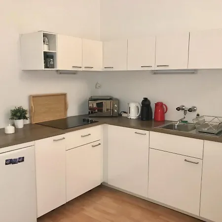 - Schottenfeldgasse Apartment *