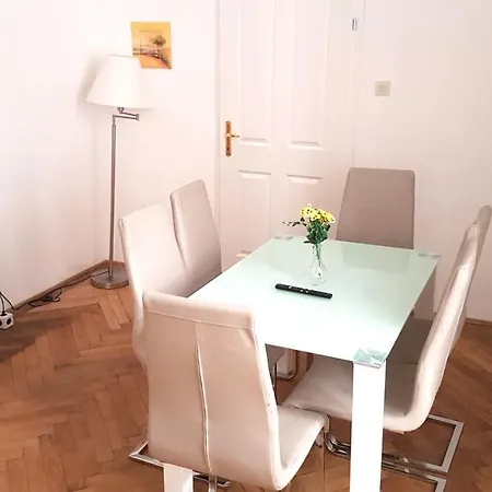 Apartment Sobieski St. Stephen's Cathedral Vienna