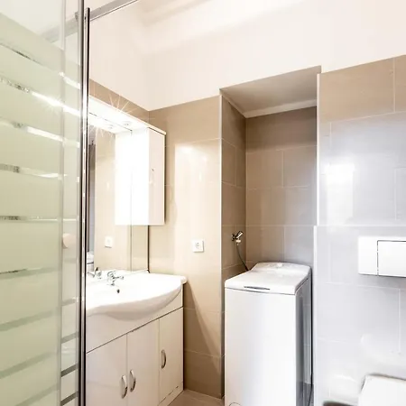 & Business 1140 Apartment Wien
