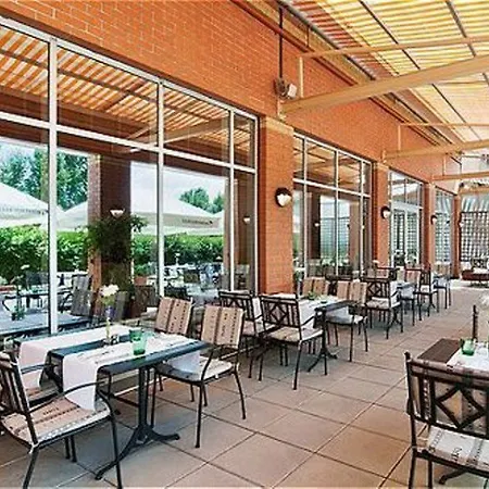 Hotel Hilton Garden South