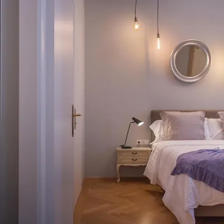 Nonobalzac Apartment *