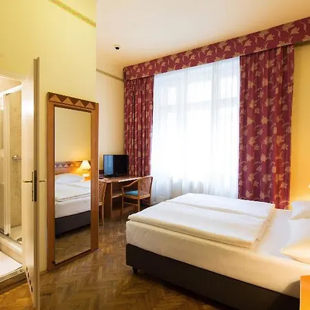 Post Hotel 3*