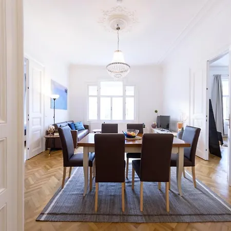 Apartment Senator Stephansplatz By Ichbucheat Wien