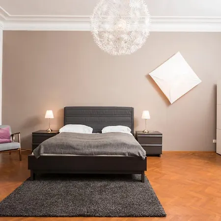 Apartment Senator Stephansplatz By Ichbucheat