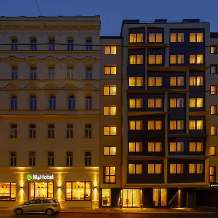 H+ Hotel