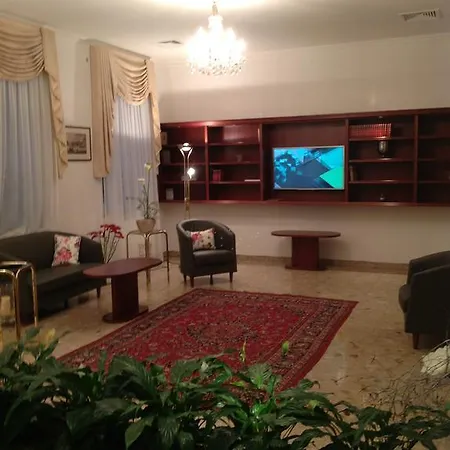 Thuringer Hof Hotel 3*