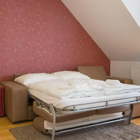 Apartment Ullmann 1150 Vienna