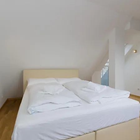 Apartment Ullmann 1150 Vienna