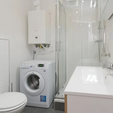Apartment Ullmann 1150 Vienna