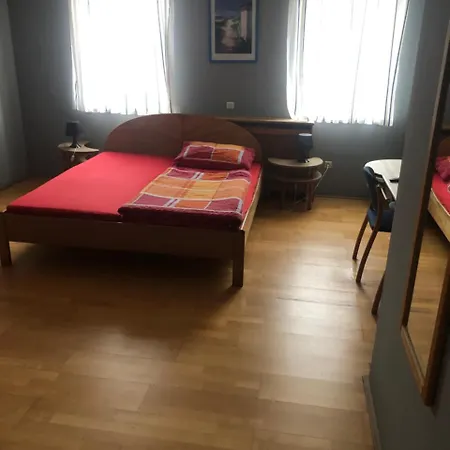 Czeczil * Vienna