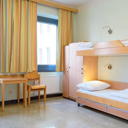 Hostel Jugendgästehaus Brigittenau Wien