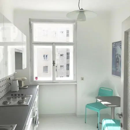 Apartament Bright, Lovely And Quiet At The Heart Of Vienna, Nachmarkt, Center Viena