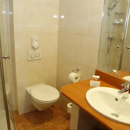 Continental Hotel-pension 4*