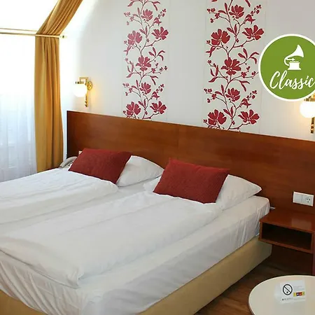 أرته ستاتهاليه 4*