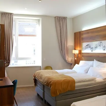 Apollo Hotel