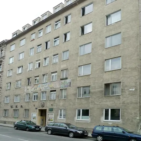 Apartment Center