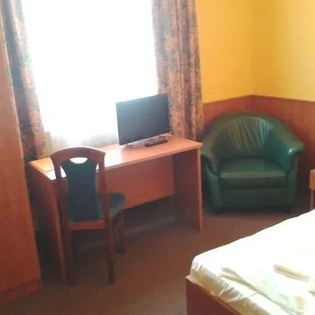 Hotel In Hernals 2*